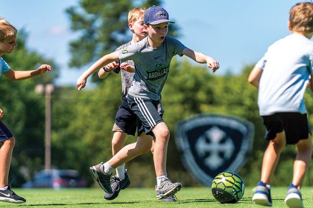 CampGuide_WhyCamp_Soccer_StewardSchool_rp0324.jpg
