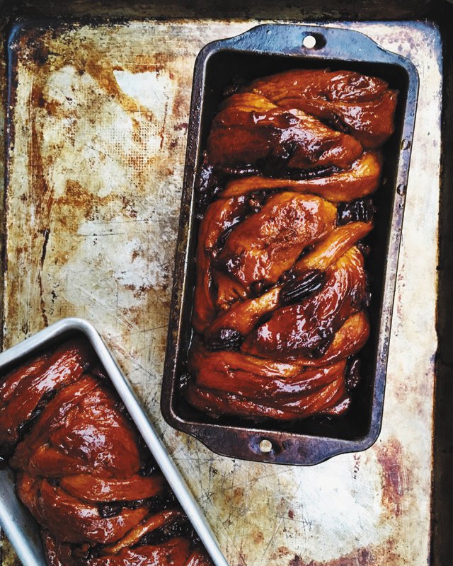 Dining_Ingredient_Babka_baked_rp1117.jpg