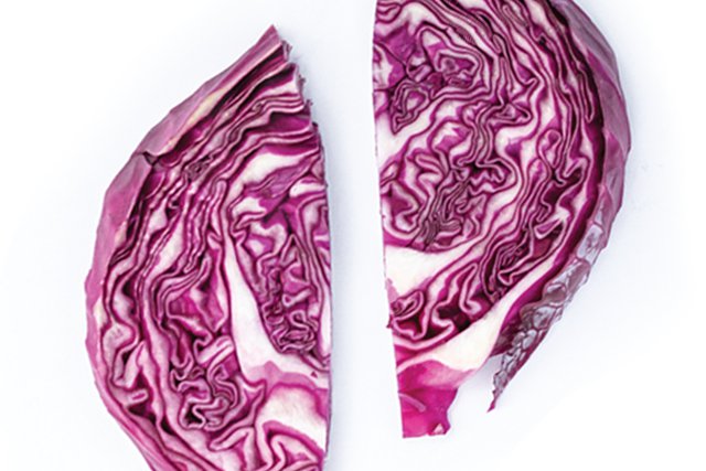 Eat&Drink_Ingredient_Cabbage_LAUREN_BALDWIN_rp0320.jpg