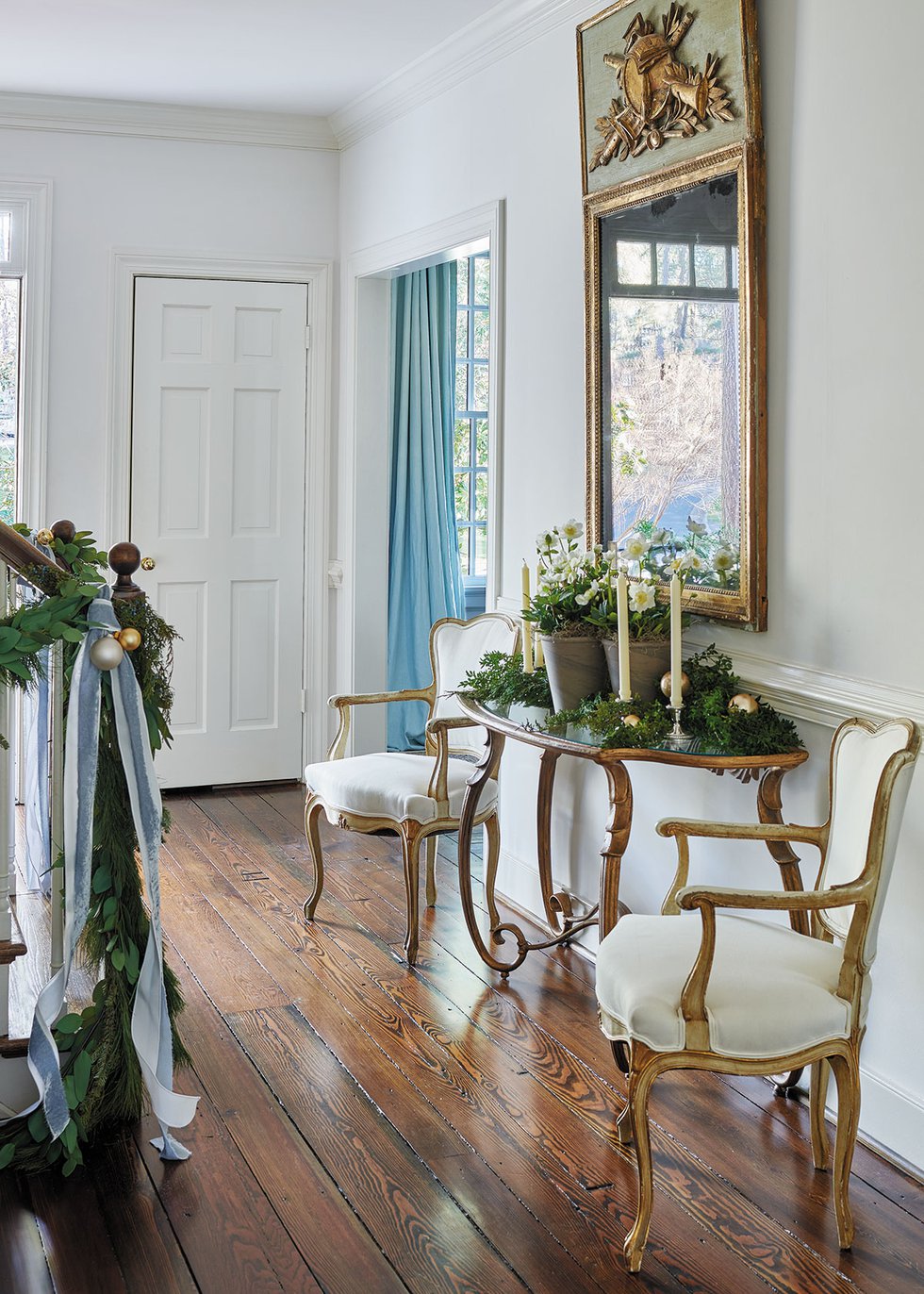 FOB_Design101_SaraHillery_ALISONGOOTEE_hp1123.jpg