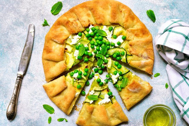 pea-tart_GettyImages-1007480004.jpg