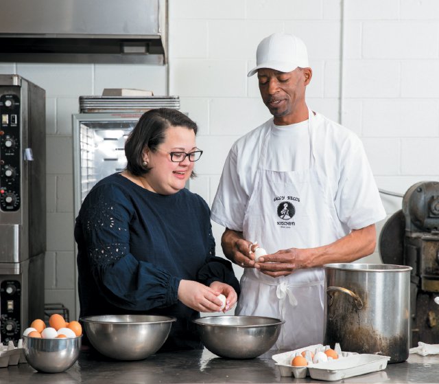 peel-an-egg-anna-myers-billy-thompson_parker-michels-boyce.jpg